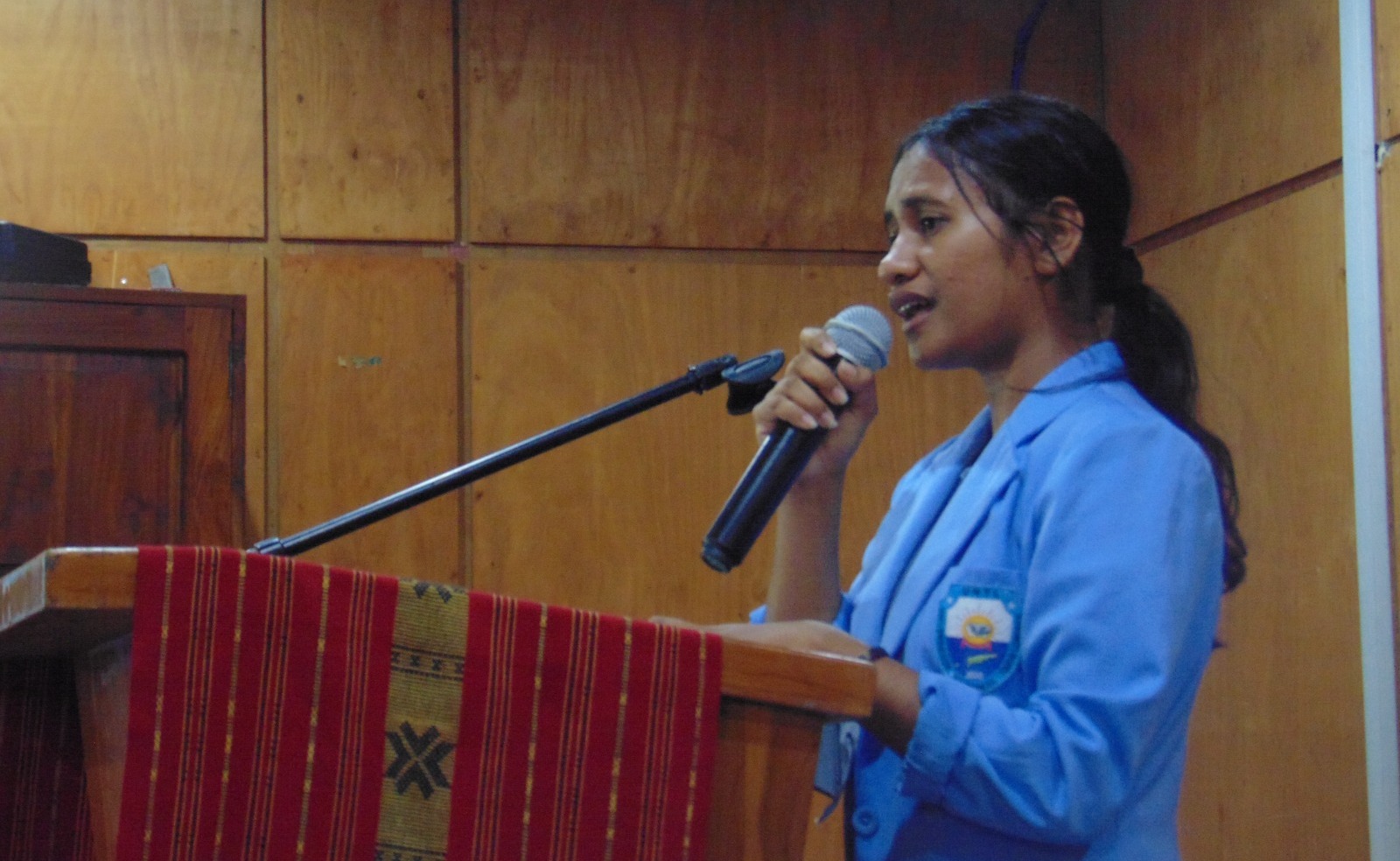Estudante UNTL : Joven Timorense & Kampu de Traballu